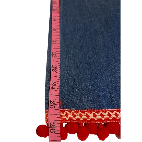 Velvet Heart mid-rise flare crop jeans size 25 distressed Pom Pom size 25 NWT - Picture 12 of 13